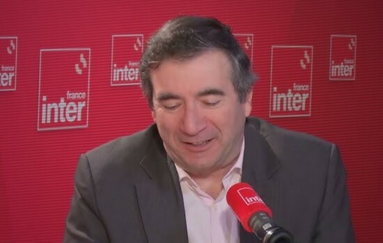 Dov Alfon annonce quitter "Libération" - Par Loris Guémart | Arrêt sur images
