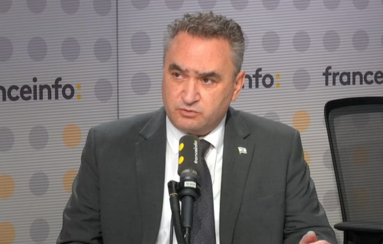 Iran : propagande israélienne "en exclusivité" sur franceinfo - Par Pauline Bock | Arrêt sur images